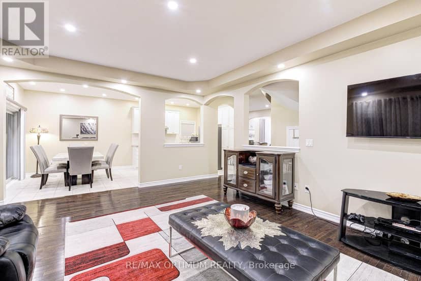 17 Elmcrest Drive — photo 14 of 40
