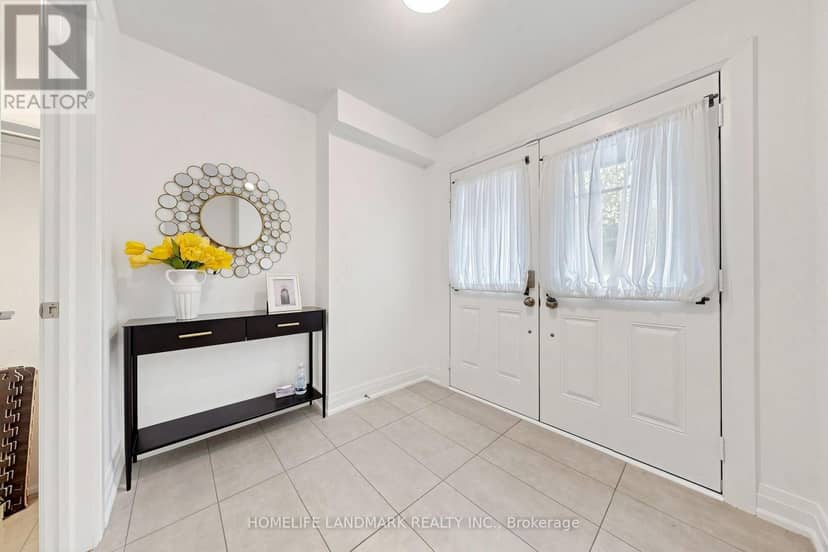 1669 Vellore Crescent, Mississauga, photo 4