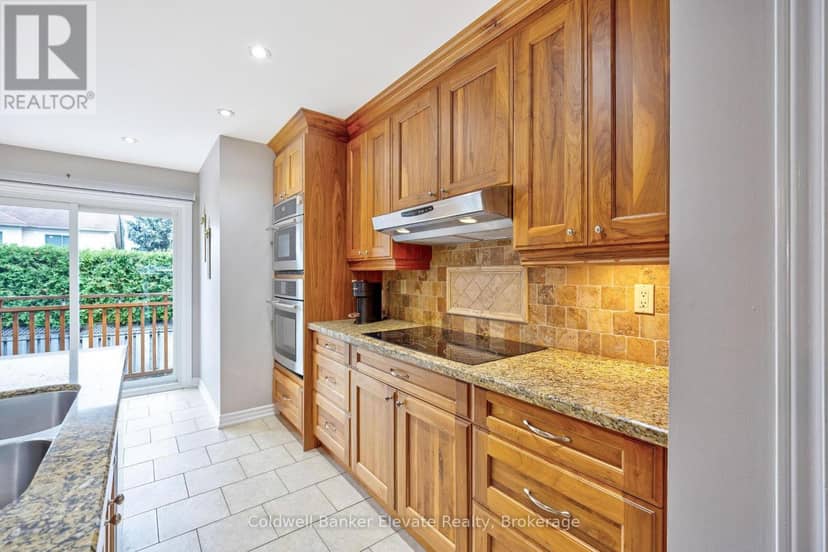 20 Ruddell Crescent — photo 20 of 40