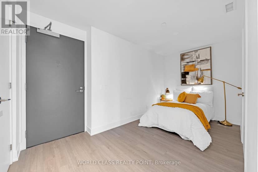 2404 - 8 Cumberland Street, Toronto, photo 6