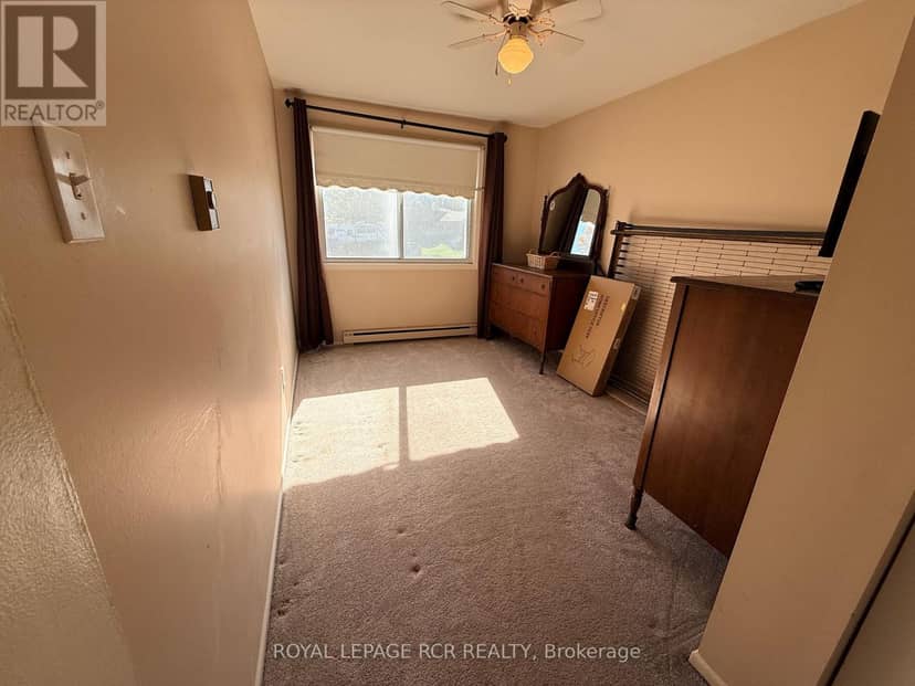 466 Sandhill Court — photo 13 of 29