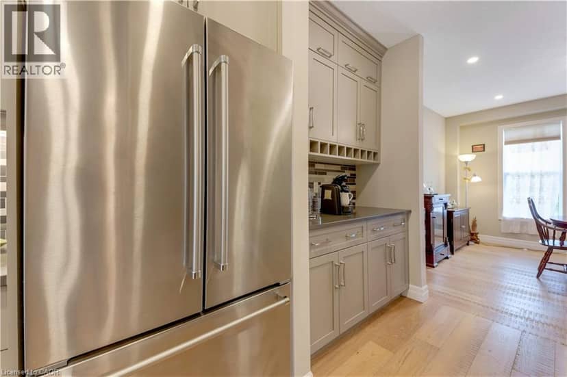14 MARIANNE DORN Trail — photo 13 of 40