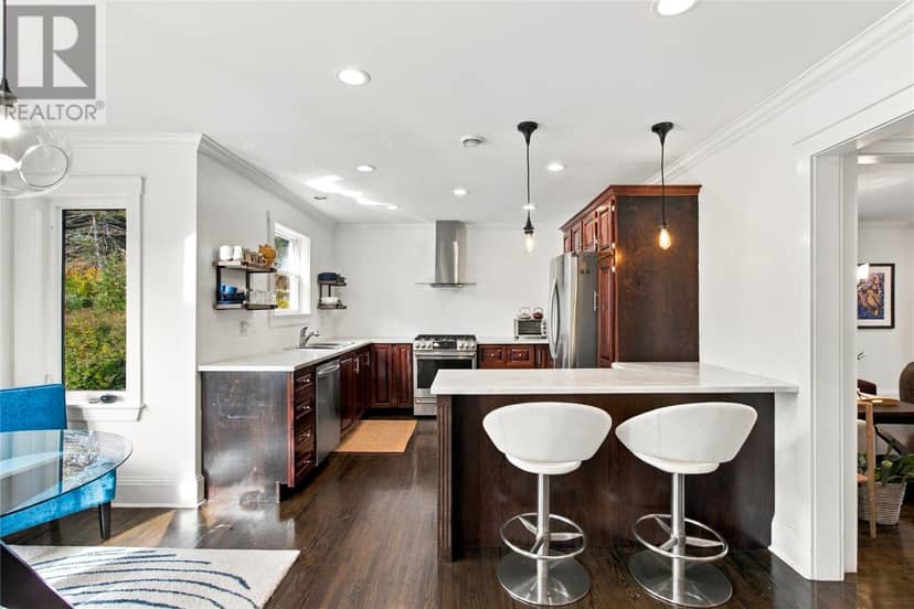 13 Burdell Place — photo 9 of 40