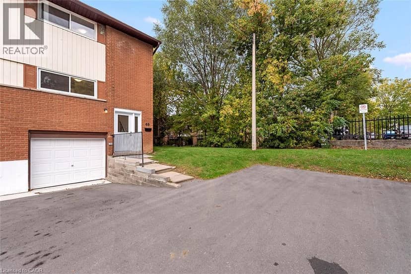 60 WOODMAN Drive N, Hamilton, photo 3