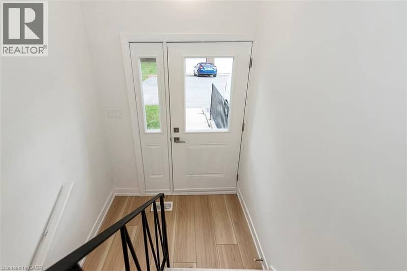 60 WOODMAN Drive N, Hamilton, photo 6