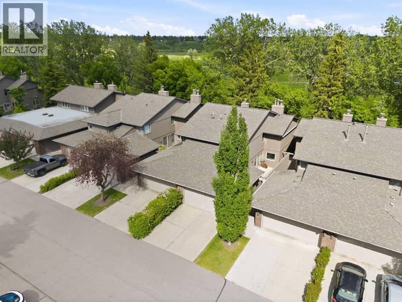 821, 860 Midridge Drive SE, Calgary, photo 3