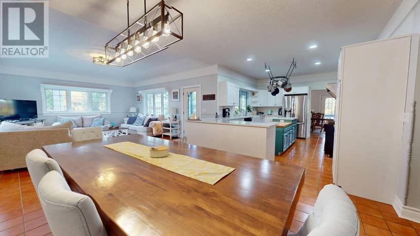 215 Old Mill Beach RD — photo 26 of 40
