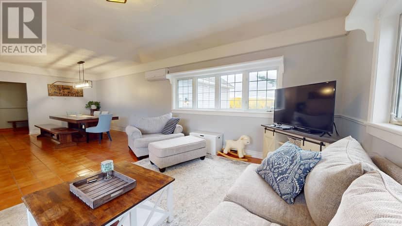 215 Old Mill Beach RD — photo 29 of 40