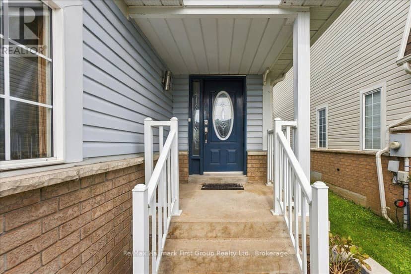 120 Point Hope Place, Whitby, photo 4