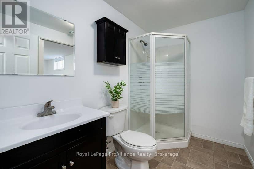 35 Forest Valley Drive — photo 30 of 40