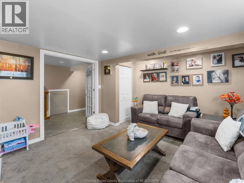 15 Ventnor AVENUE — photo 20 of 40
