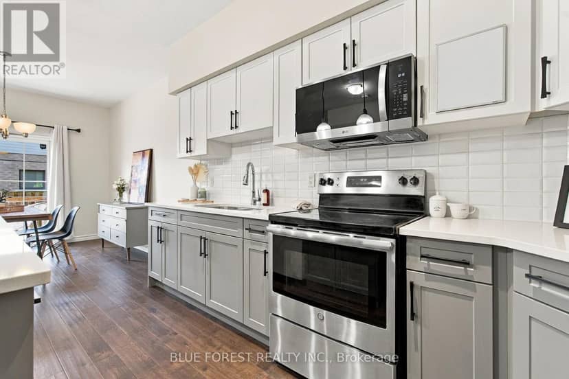 52 - 2910 Tokala Trail, London North, photo 6