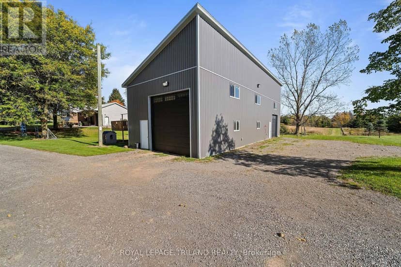 363188 McBeth Road — photo 15 of 40