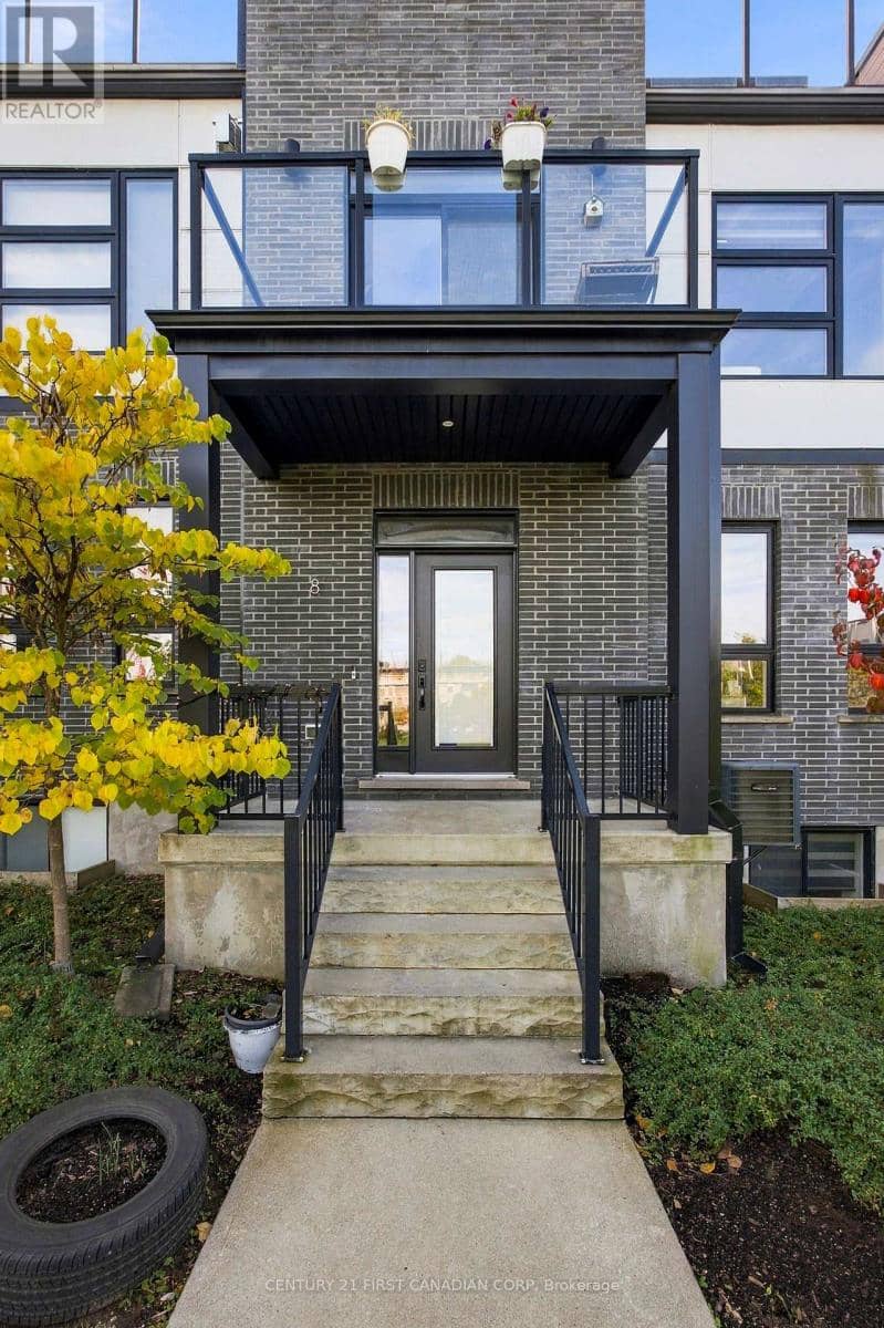 8 - 231 Callaway Road, London North, photo 2