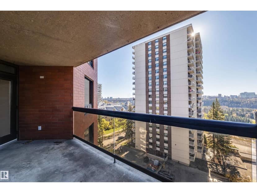 #9A 10050 118 ST NW NW, Edmonton, photo 2