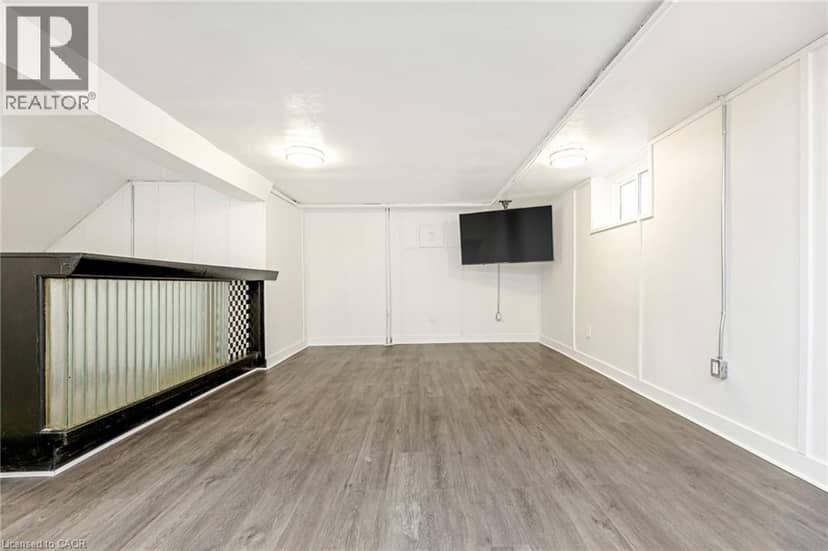 366 ABERDEEN Avenue — photo 32 of 40