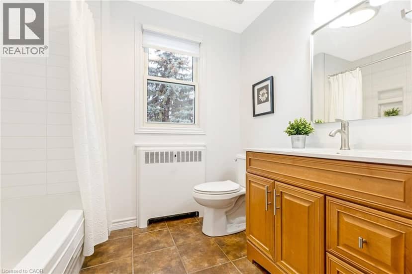 366 ABERDEEN Avenue — photo 29 of 40