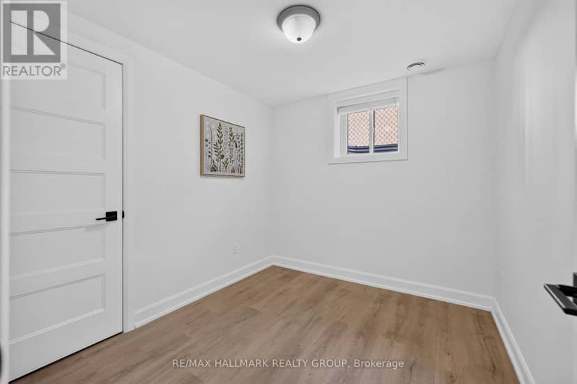 886 Trojan Avenue — photo 25 of 33