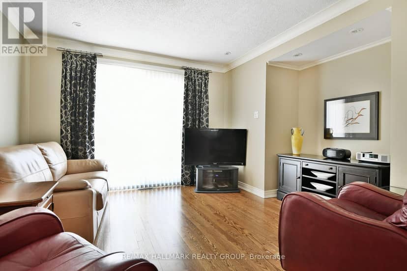 886 Trojan Avenue, Ottawa, photo 6