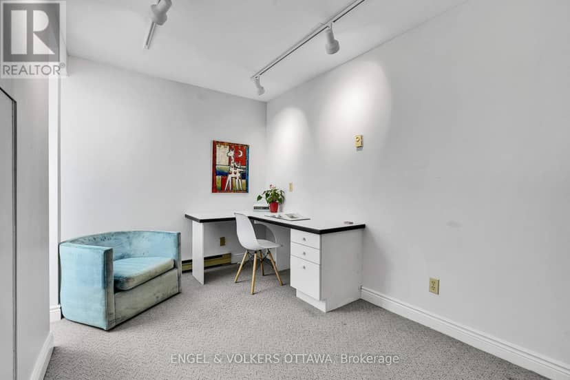 7 Mid Pines Grove — photo 26 of 40
