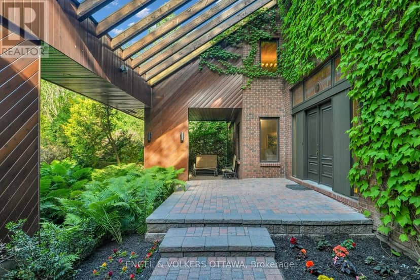 7 Mid Pines Grove, Ottawa, photo 3