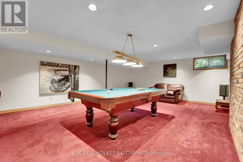 7 Mid Pines Grove — photo 33 of 40