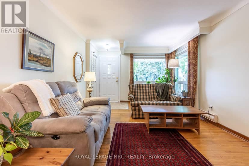 542 Lake Street, St. Catharines, photo 5