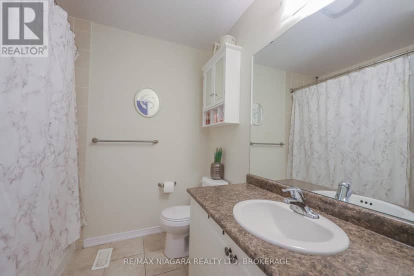 8532 Nightshade Street — photo 10 of 21
