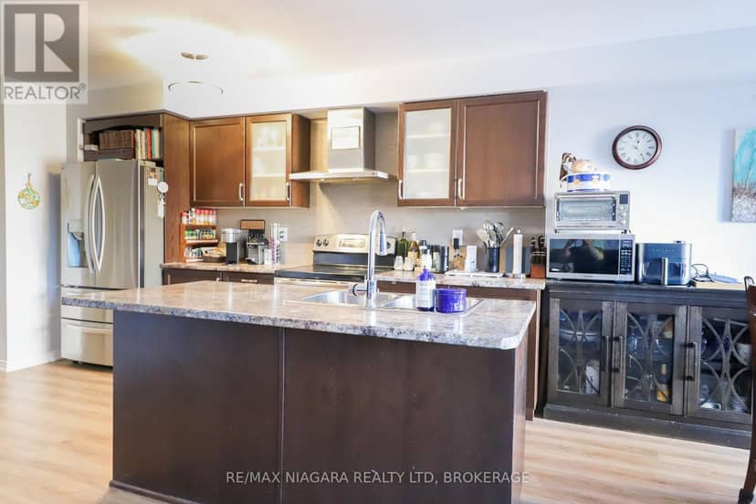 8532 Nightshade Street, Niagara Falls, photo 6