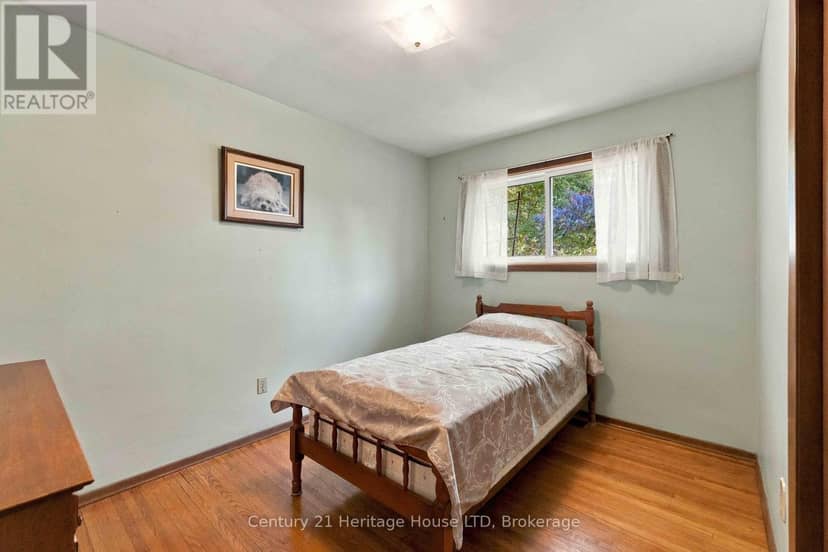 4227 Pettit Avenue — photo 18 of 40