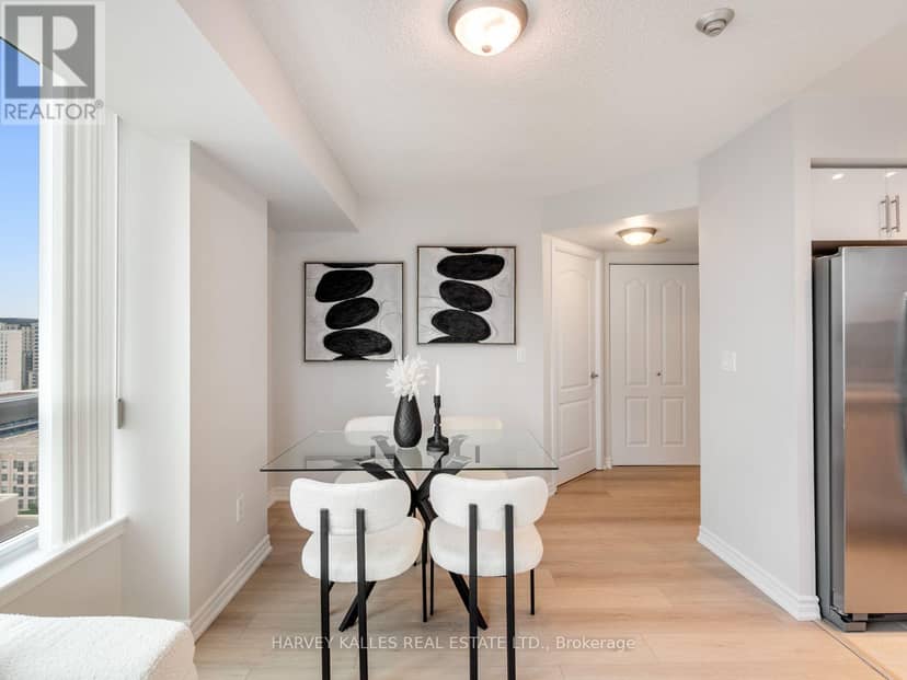 1814 - 17 Barberry Place — photo 13 of 40