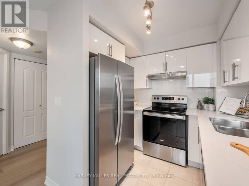 1814 - 17 Barberry Place — photo 23 of 40