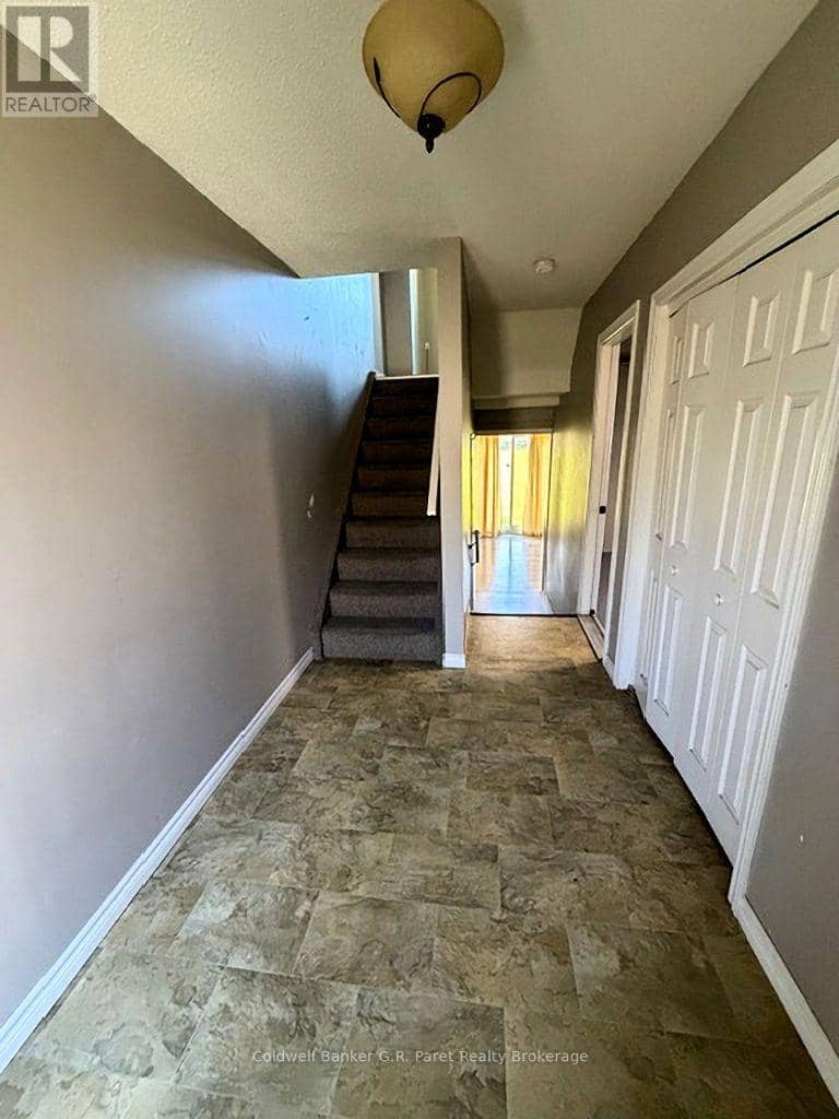 29 - 129 Concession Street E — photo 21 of 28