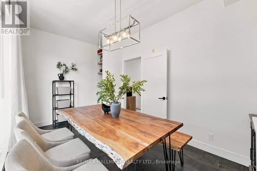 3 - 48 Boston Avenue — photo 17 of 40