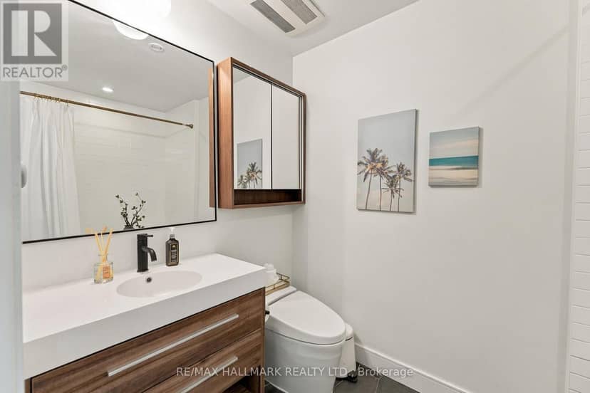 3 - 48 Boston Avenue — photo 30 of 40