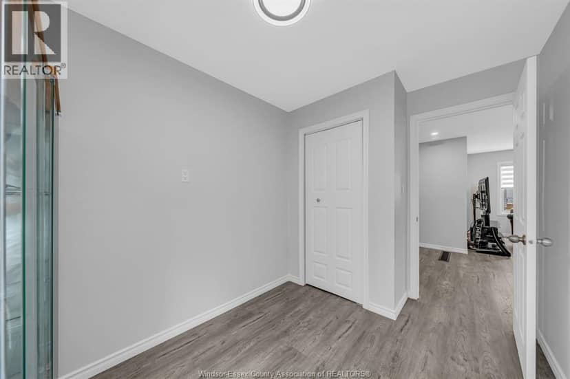 1592 Prince ROAD — photo 18 of 33
