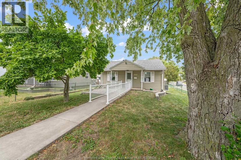 1592 Prince ROAD, Windsor, photo 6