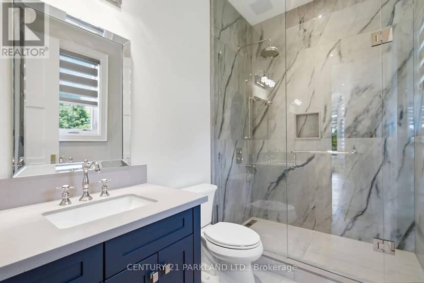 12 Hollywood Crescent — photo 29 of 40