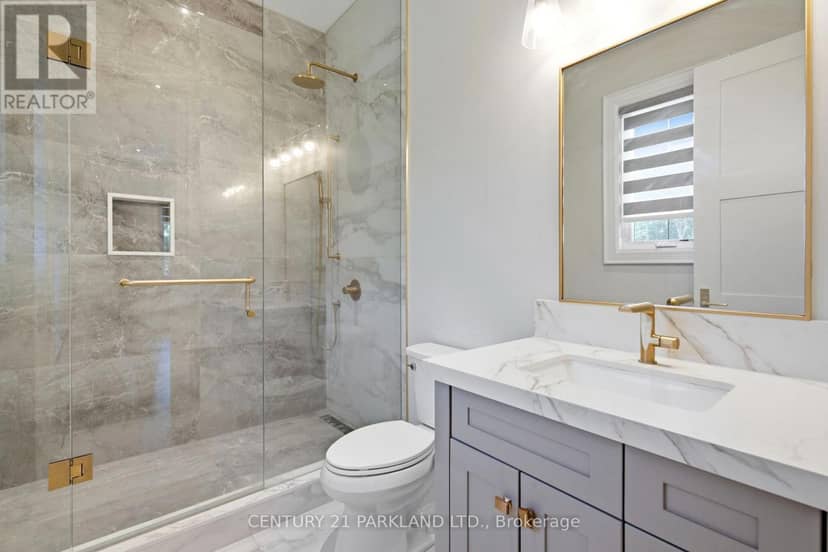 12 Hollywood Crescent — photo 30 of 40