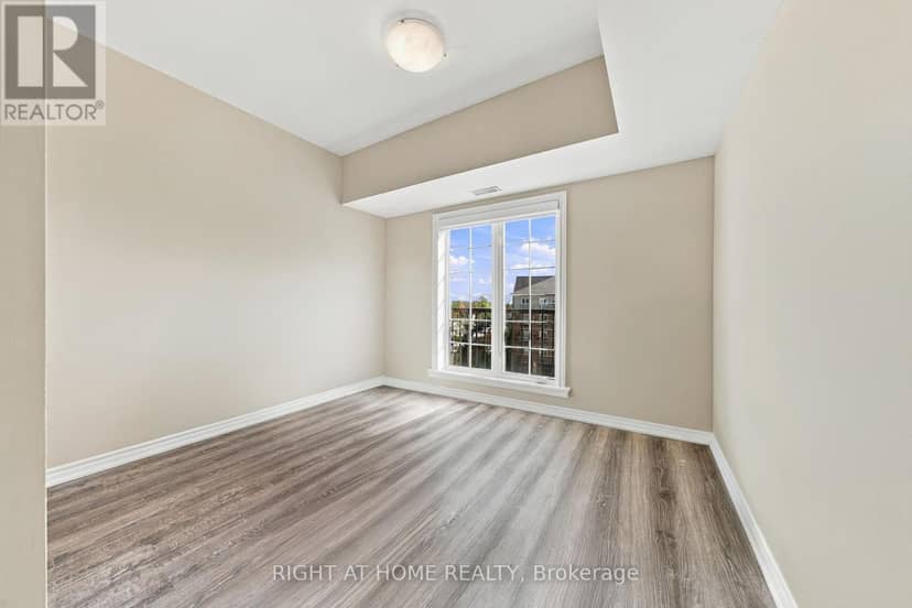 408 - 40 Ferndale Drive S — photo 10 of 20