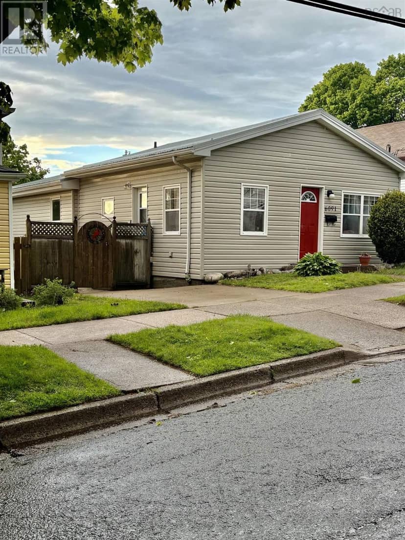 6091 Leeds Street — photo 2 of 34