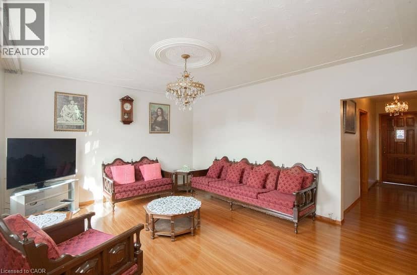 91 PEARL Street N, Hamilton, photo 4