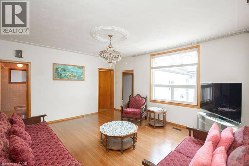 91 PEARL Street N, Hamilton, photo 5