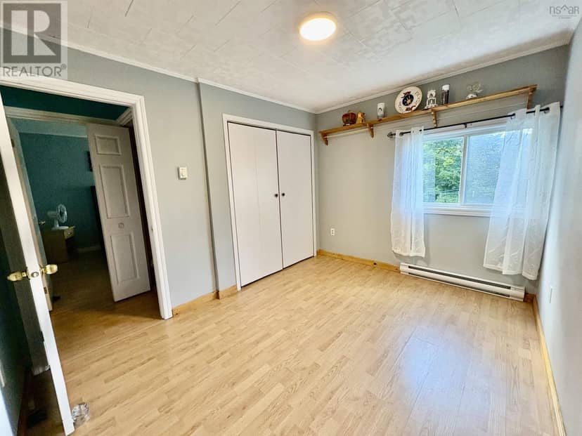 6091 Leeds Street — photo 25 of 34