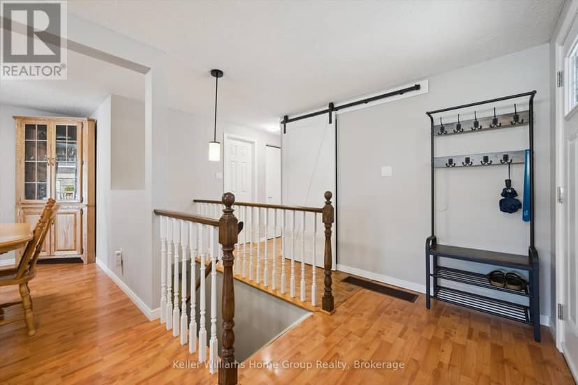 395 Strathallan Street — photo 19 of 40