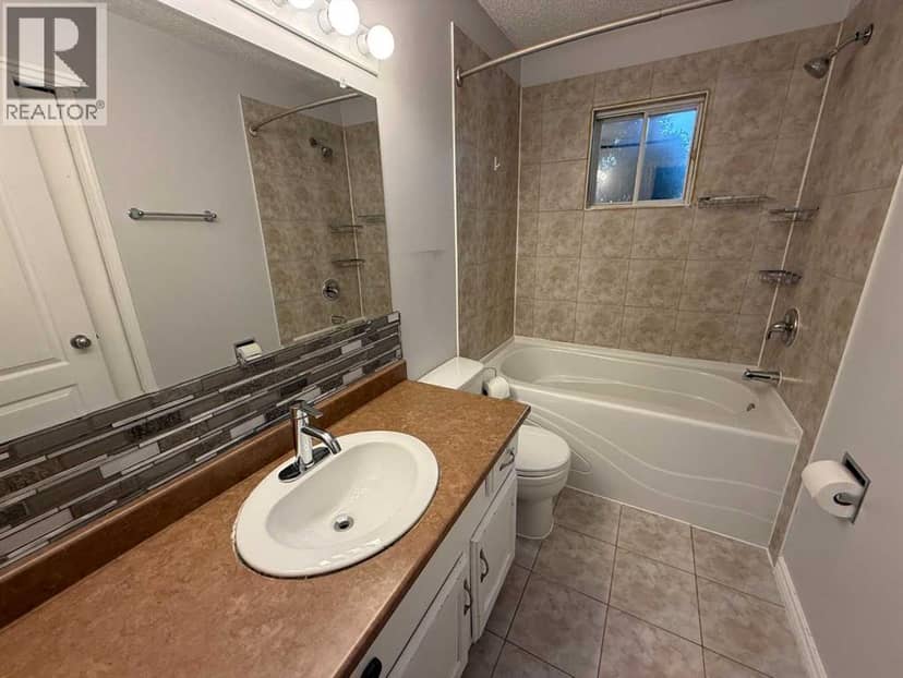 470 Collinge Road, Hinton, photo 8