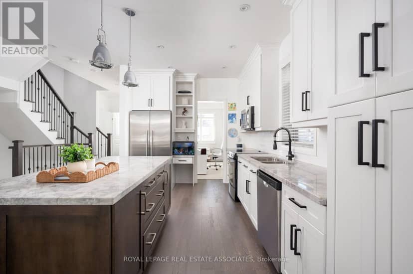 1067 Shaw Drive — photo 14 of 40