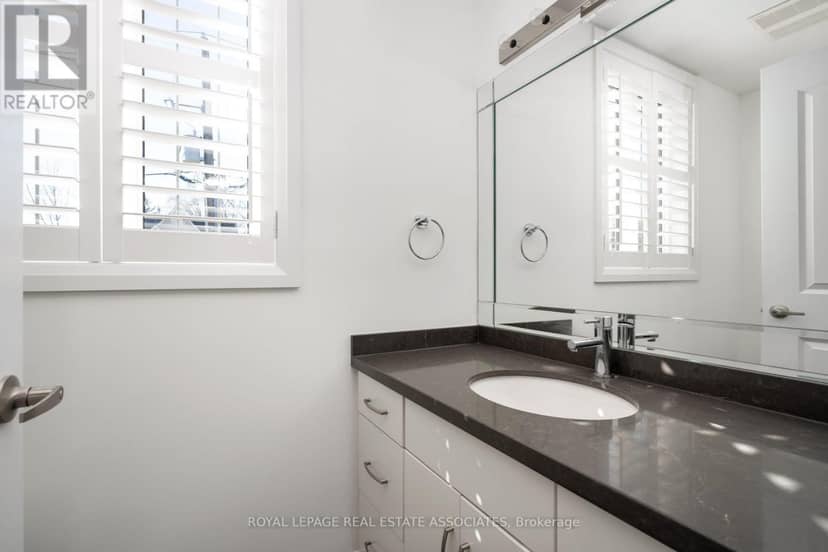 1067 Shaw Drive — photo 30 of 40