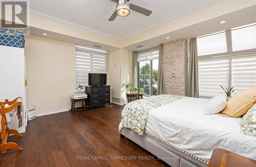 407 - 935 Royal York Road — photo 19 of 34