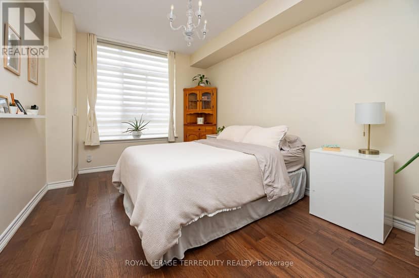 407 - 935 Royal York Road — photo 26 of 34